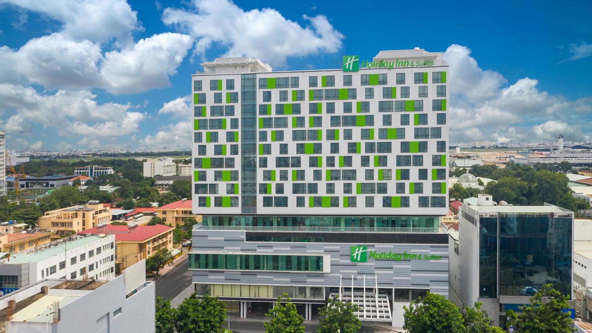 Holiday Inn & Suites Saigon Airport By Ihg Hô Chi Minh-Ville Extérieur photo