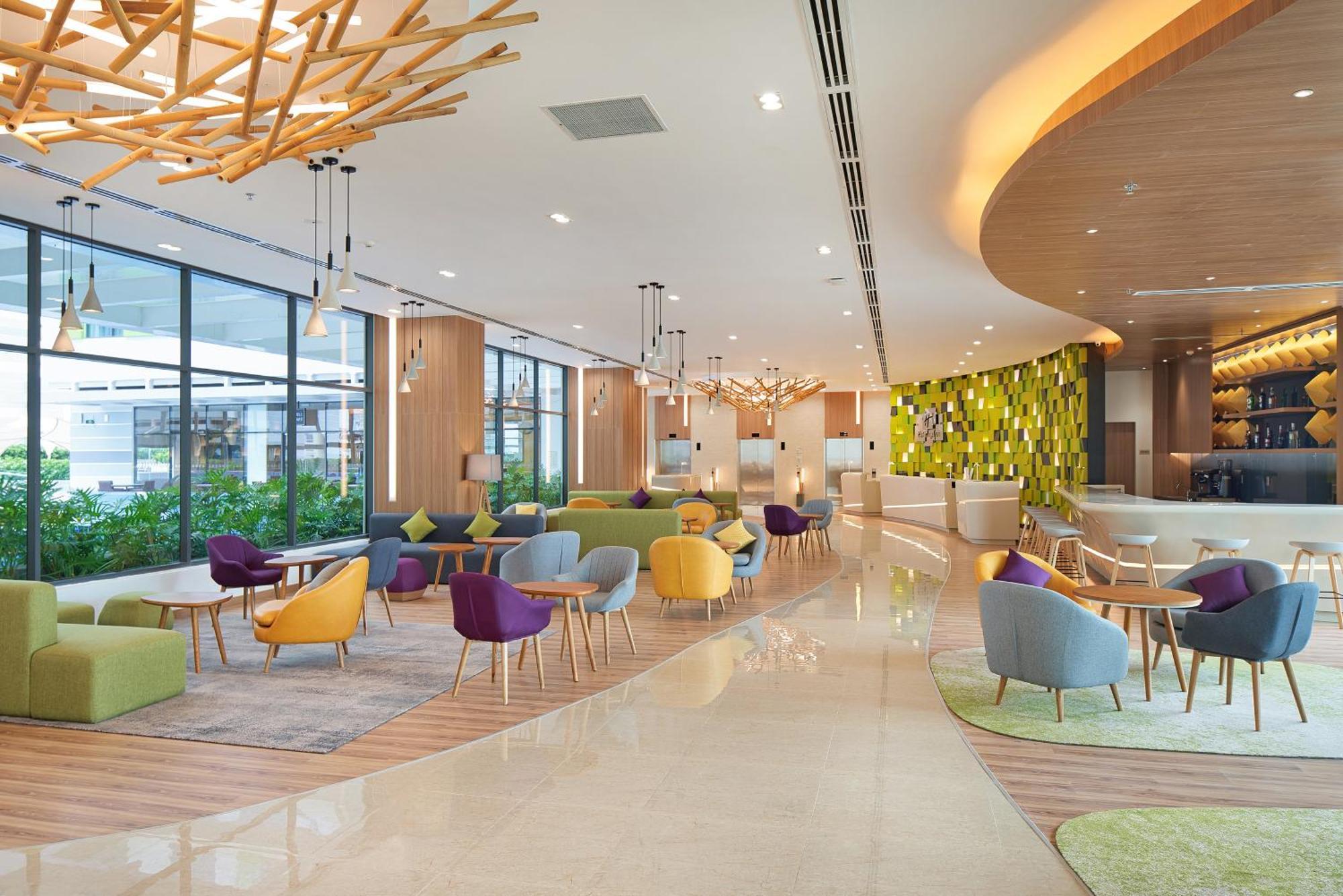 Holiday Inn & Suites Saigon Airport By Ihg Hô Chi Minh-Ville Extérieur photo